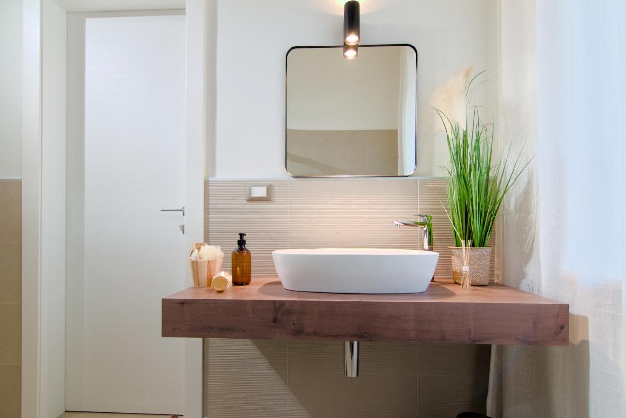 Residenza Bacco - Porta Nuova Apartment Verona Ngoại thất bức ảnh