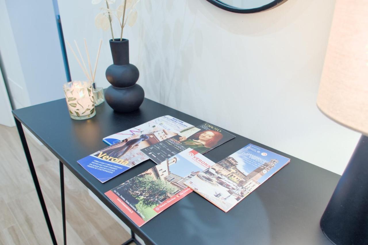 Residenza Bacco - Porta Nuova Apartment Verona Ngoại thất bức ảnh